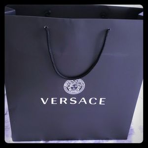 Versace shopping bag 🛍